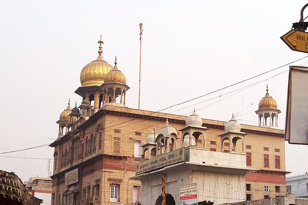 Gurudwara Sis Ganj Sahib