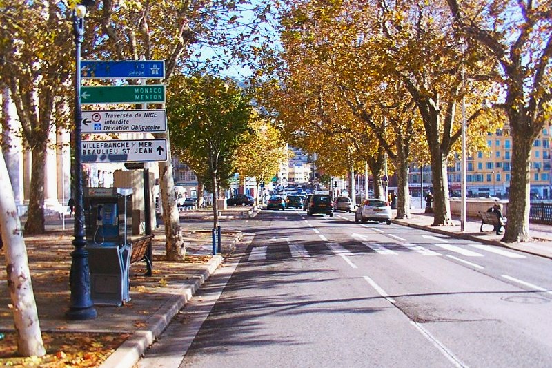 Place Ile-de-Beaute