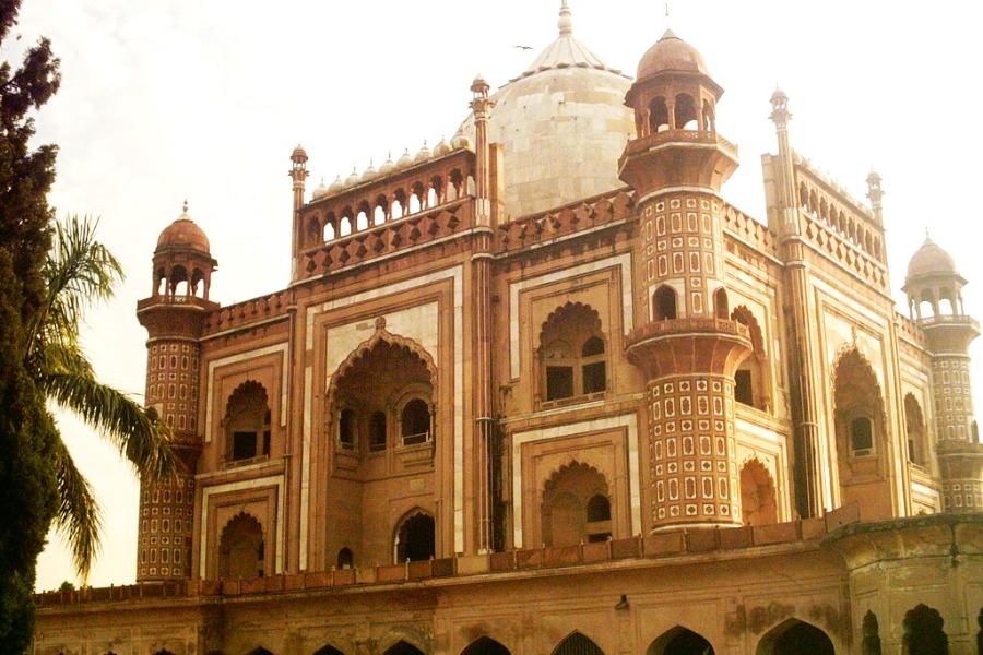 Safdarjung Tomb