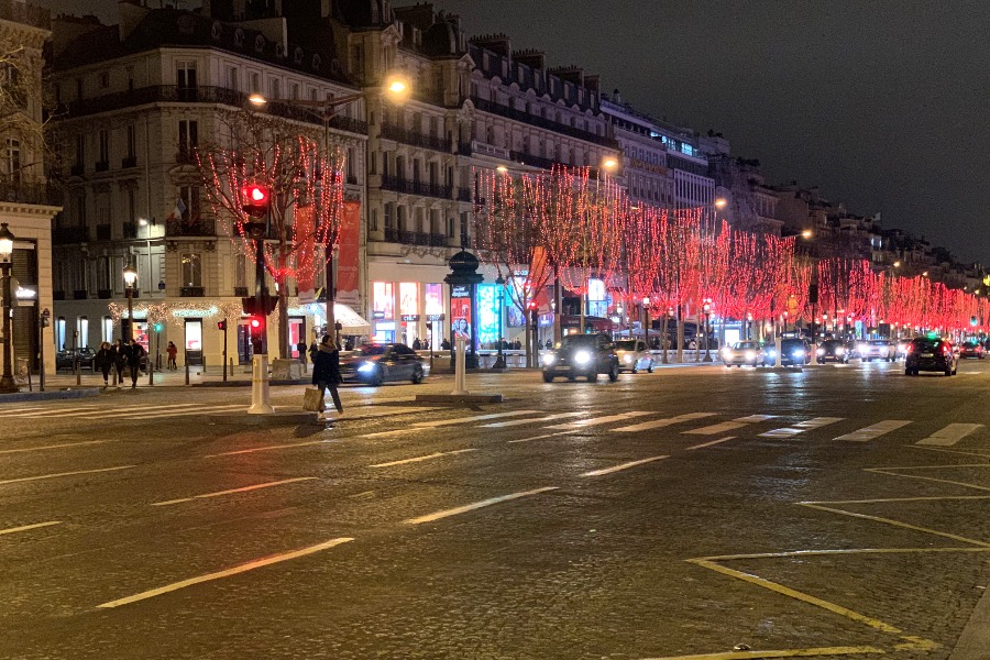 Champs-Elysees