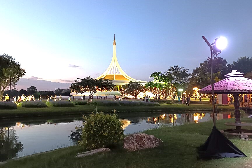 King Rama IX Park